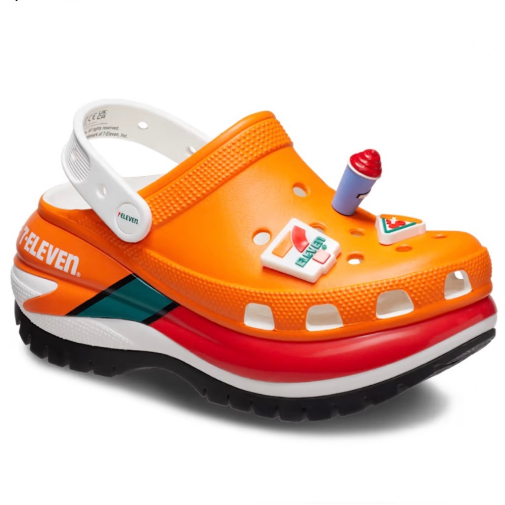7-ELEVEN X CROCS MEGA CRUSH CLOG NWT - Picture 4 of 8